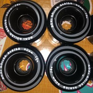 *SOLD*  Moxi smoke gummy wheels